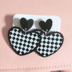 New Heart Shaped Gingham Print Earring Set with Stud Backing